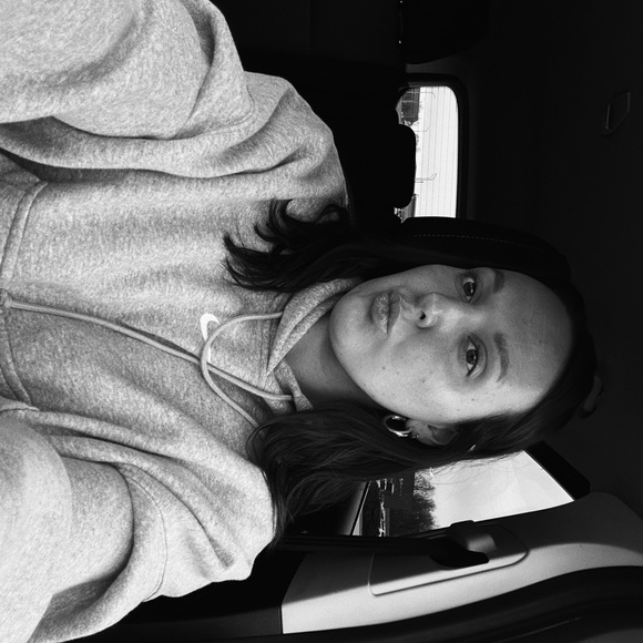 meet your posher - Picture 1 of 1